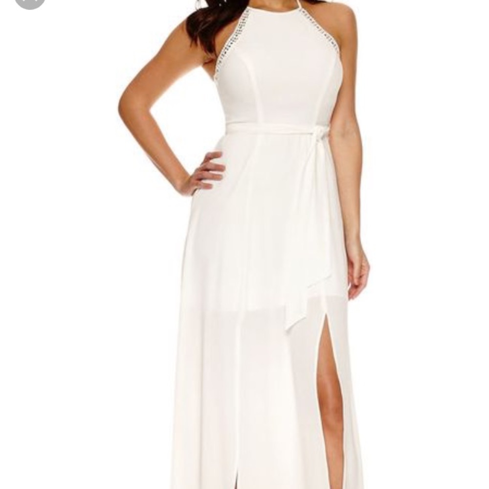 Bisou Bisou Sleeveless Sheath Dress.